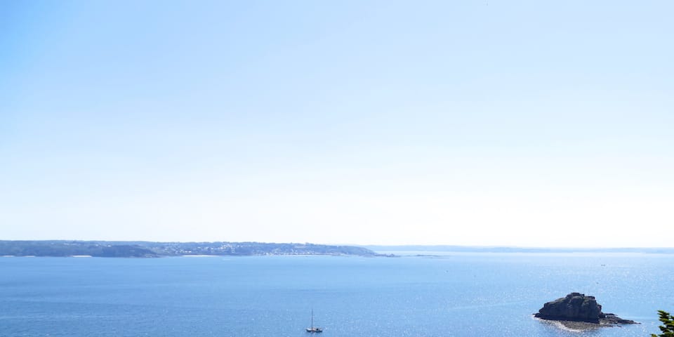 Beau temps sur la baie de Lannion