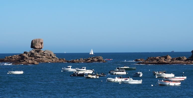 Pink granite in Tregastel